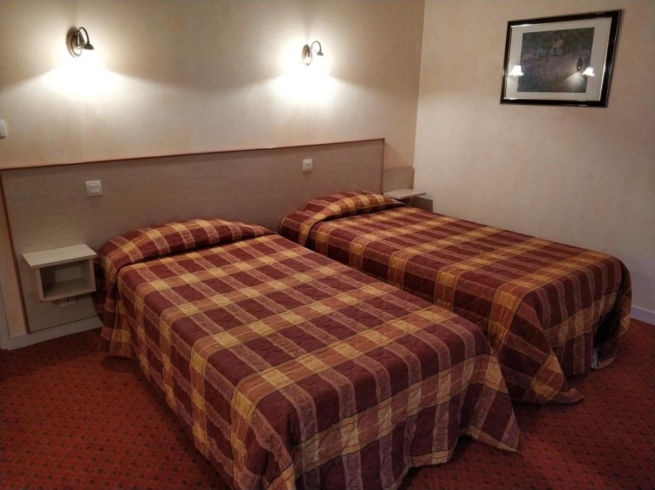 Logis Hotel Calisola Besancon - Soiree Etape Chalezeule Kültér fotó