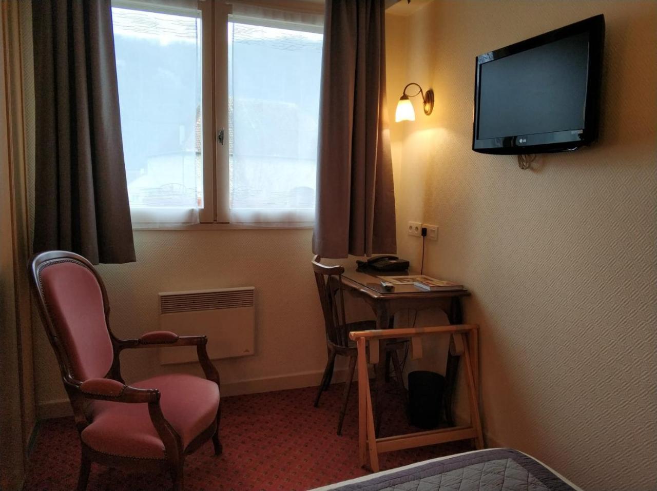 Logis Hotel Calisola Besancon - Soiree Etape Chalezeule Kültér fotó